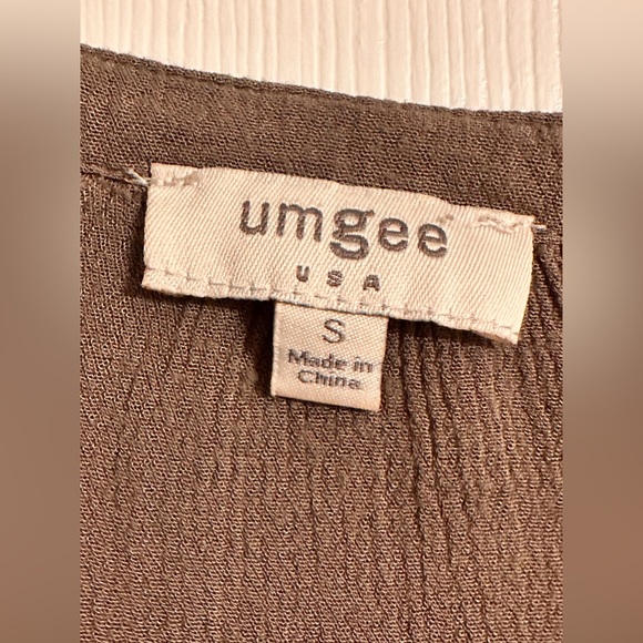 Chic Tunic - Picture 3 of 3